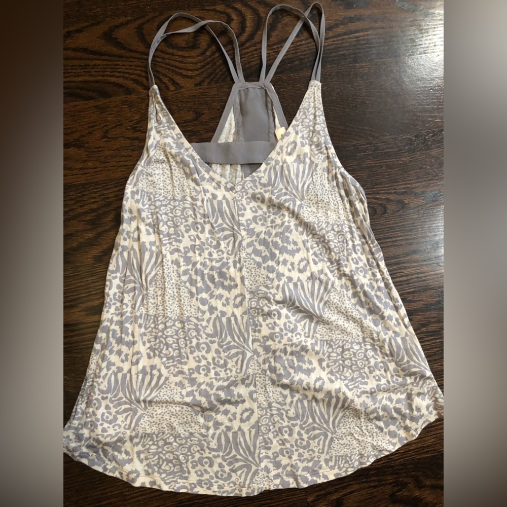 Silence + Noise Animal Print Patterned Gray and Cream Tank Top Size XS